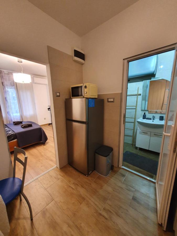 Zita - Heart Of Rovinj, Apartment For 2, Free Parking, 2Min Center, 5Min Beach Walk Extérieur photo